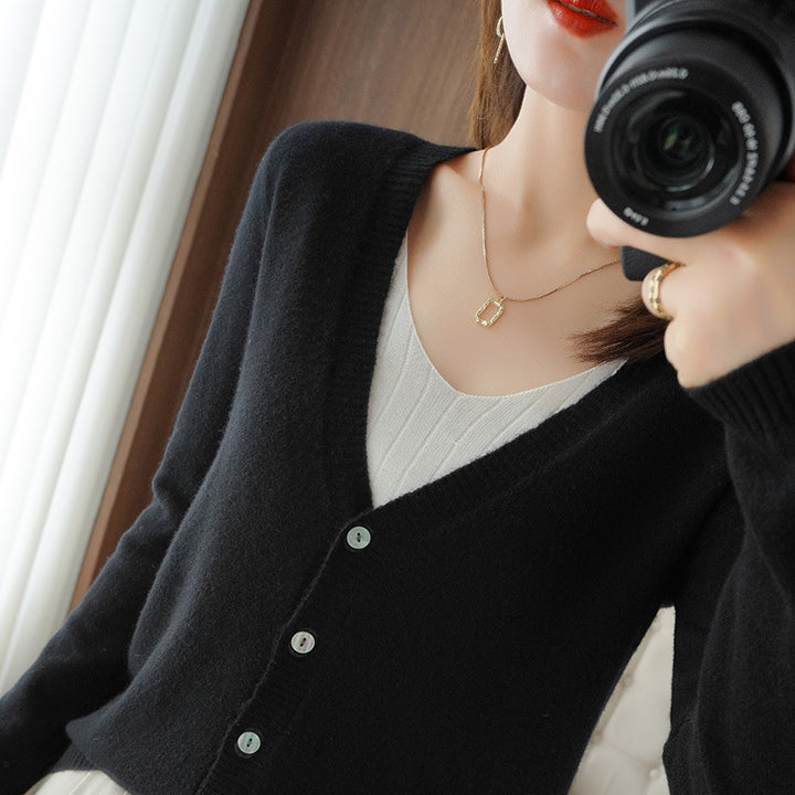 Ladies Light V-Neck Cardigan made of Cashmere Mix with Fine Rib Edge Mune Fashion