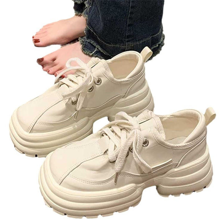 Women Sneakers with futuristic design and cushioning comfort sole Mune Fashion