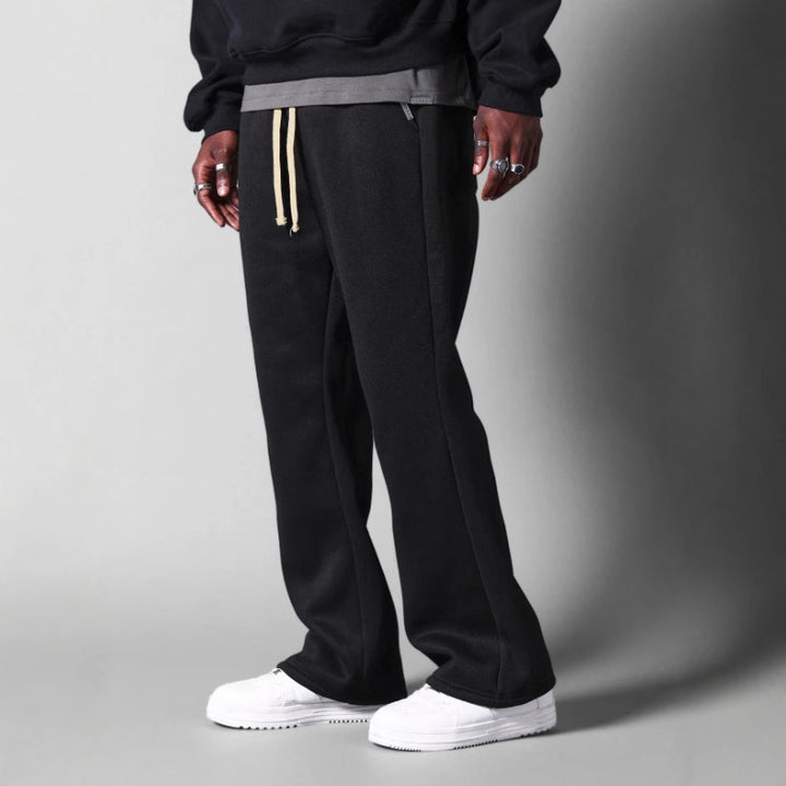 Men's loosely cut jogging pants with straight leg and elastic drawstring waistband Mune Fashion