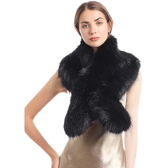 Ladies luxurious faux fur stole in loop design with voluminous shawl collar Mune Fashion