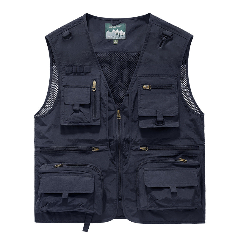 Men's nan multifunctional outdoor tactical vest with numerous pockets and mesh trim Mune Fashion