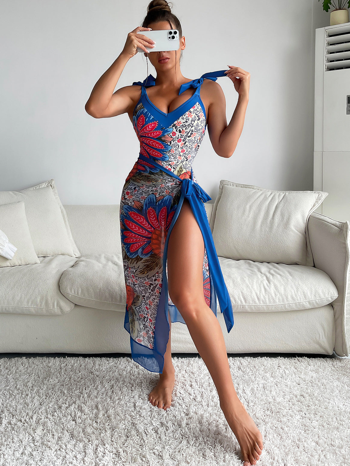 Women's one-piece swimsuit with floral pattern and matching cover-up Mune Fashion