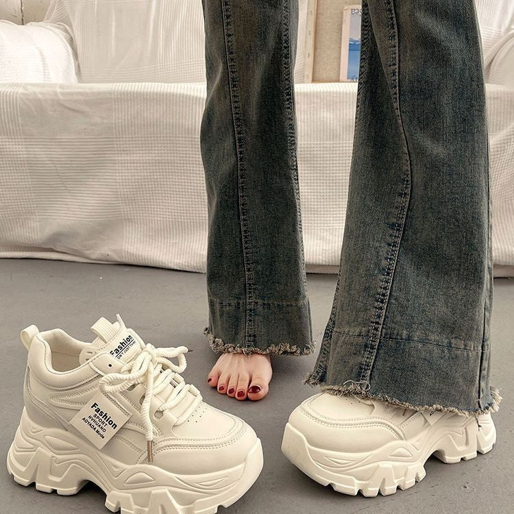 Women Sporty Chunky Sneakers with innovative cushioning and durable upper material structure Mune Fashion