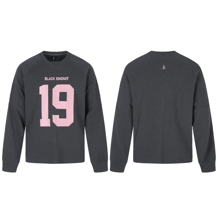 Women's Oversize Sweatshirt with V-neck, Raglan Sleeves, and Front Print Mune Fashion