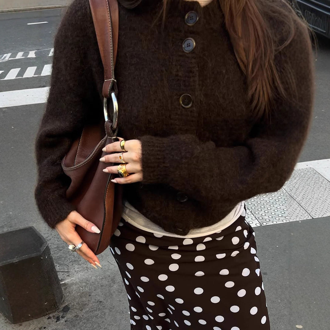 Women's cozy cardigan with oversized cut and horn-look buttons Mune Fashion