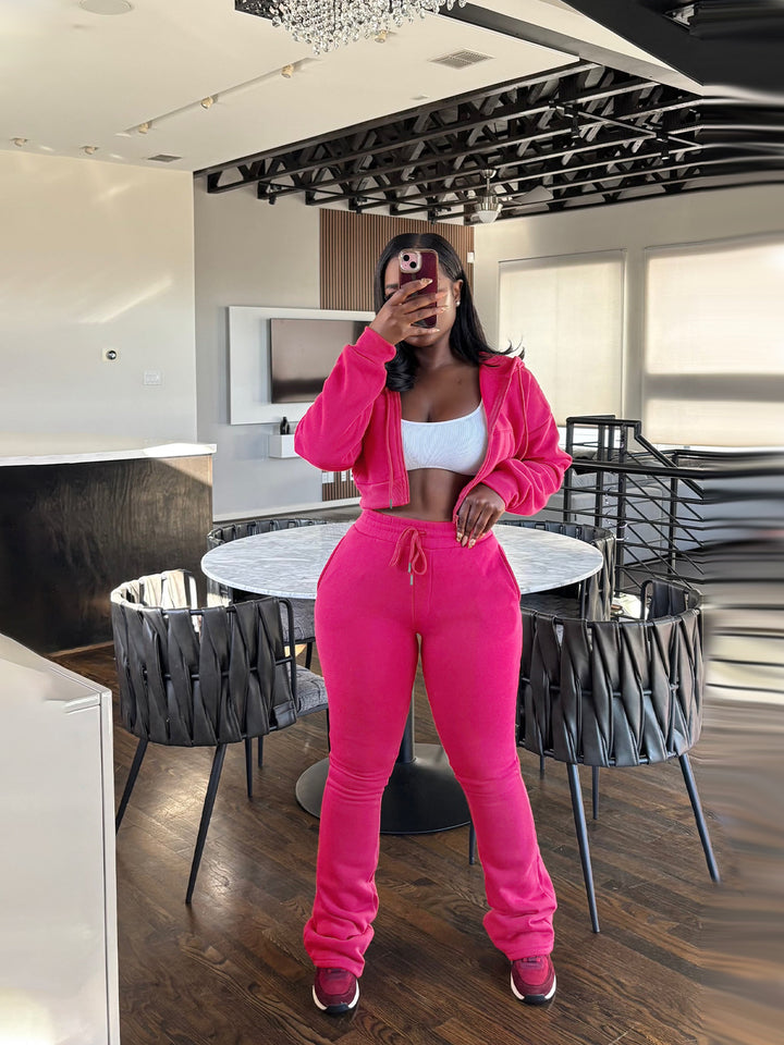 Women's cropped zip hoodie and high-waist jogger set with drawstring and lightly gathered ankle cuffs Mune Fashion