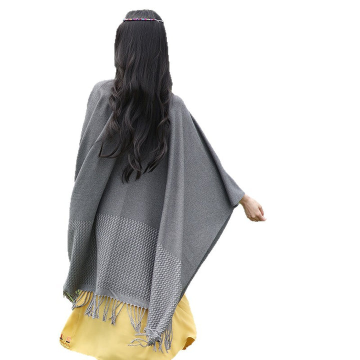 Women's Minimalist Rectangle Throw from Wool Blend with Fine Texture and Fringes Mune Fashion