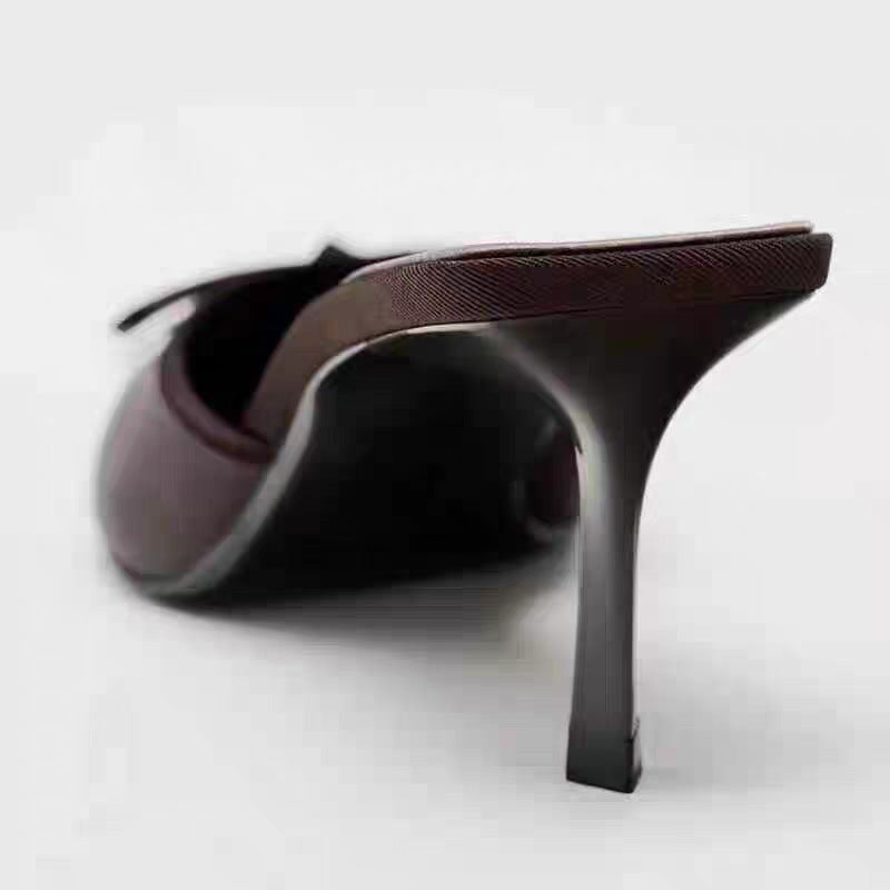 Women's pointed satin-like mule with delicate bow appliqué and slim stiletto heel Mune Fashion
