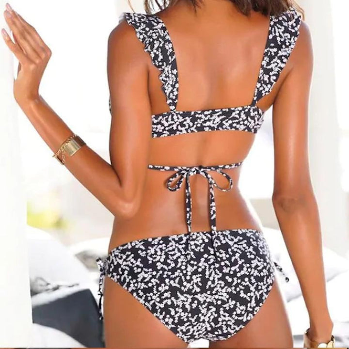 Women's bikini with colorful lace design Mune Fashion