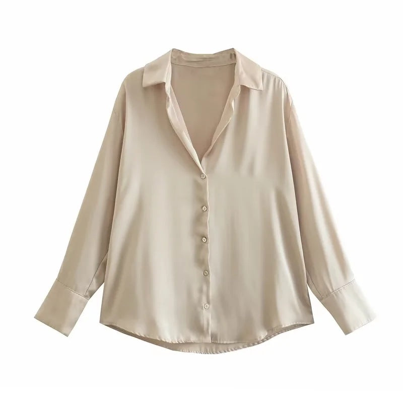 Ladies Oversized Satin Blouse with Shirt Collar and Wide Cuffs Mune Fashion