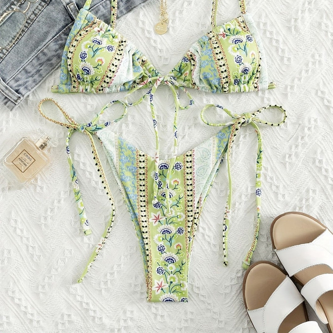 Women Triangle Bikini with playful design and adjustable straps Mune Fashion