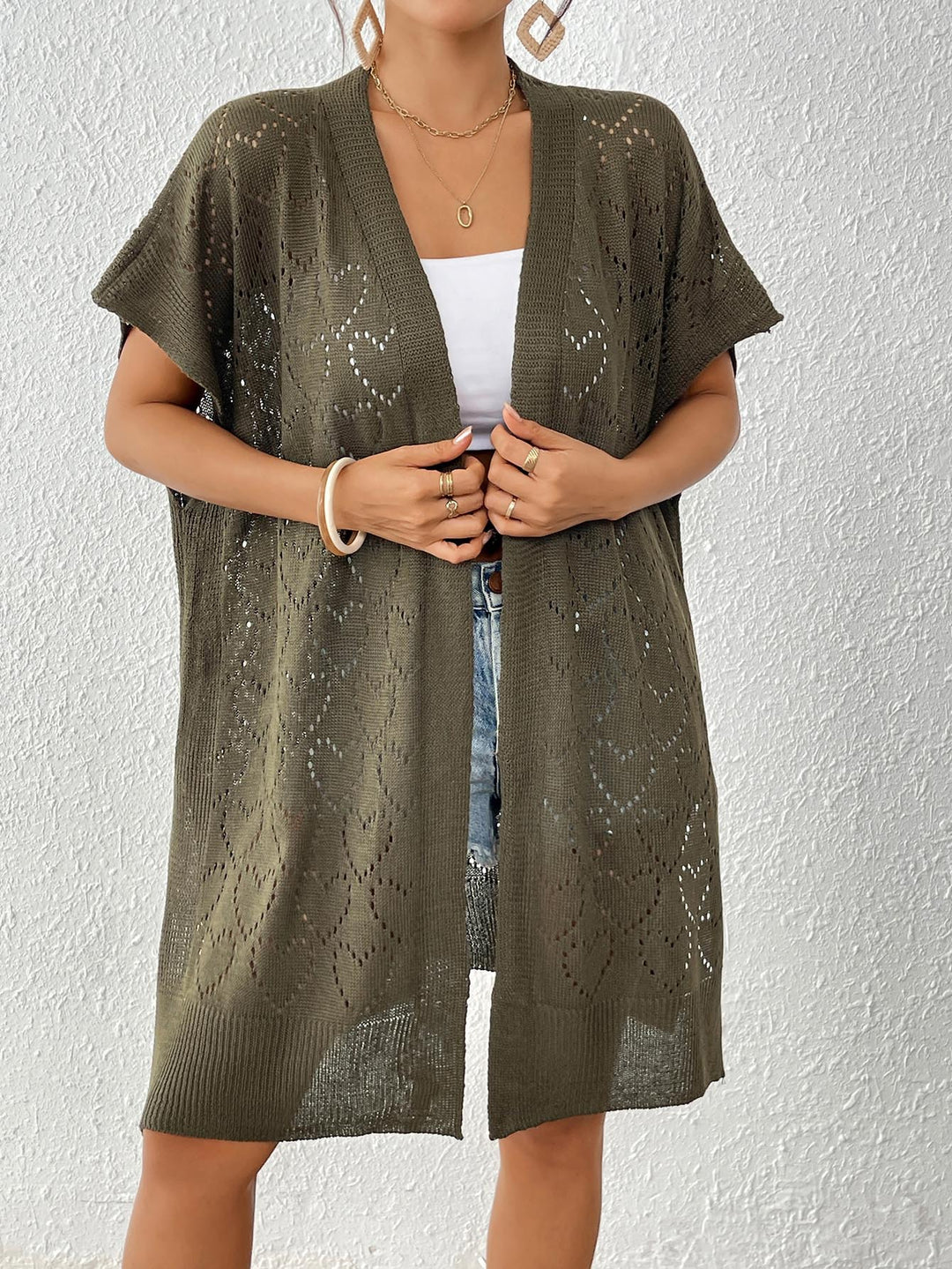 Ladies airy knit kimono with floral lace pattern Mune Fashion