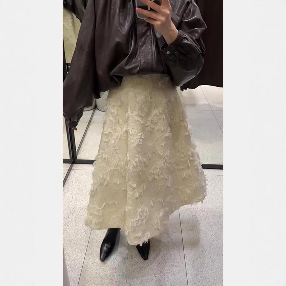 Women's midi skirt with high waist and fringed texture Mune Fashion