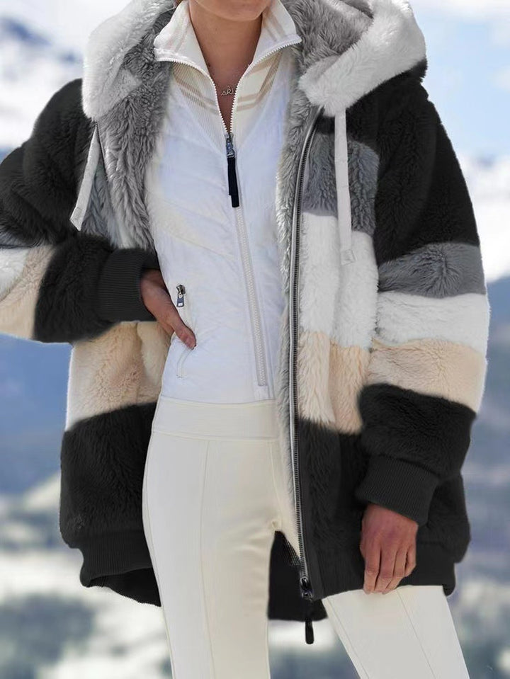 Women's oversized hooded jacket made of faux fur with color block design, two-way zipper and ribbed cuffs Mune Fashion