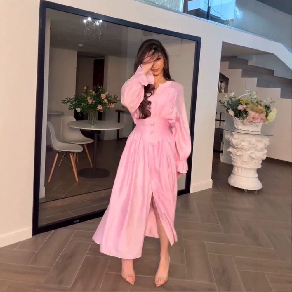 Women's maxi dress made of satin with fitted gathering, stand-up collar and front slit Mune Fashion