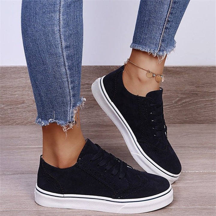 Women’s fashionable sneakers with breathable surface structure and non-slip sole Mune Fashion
