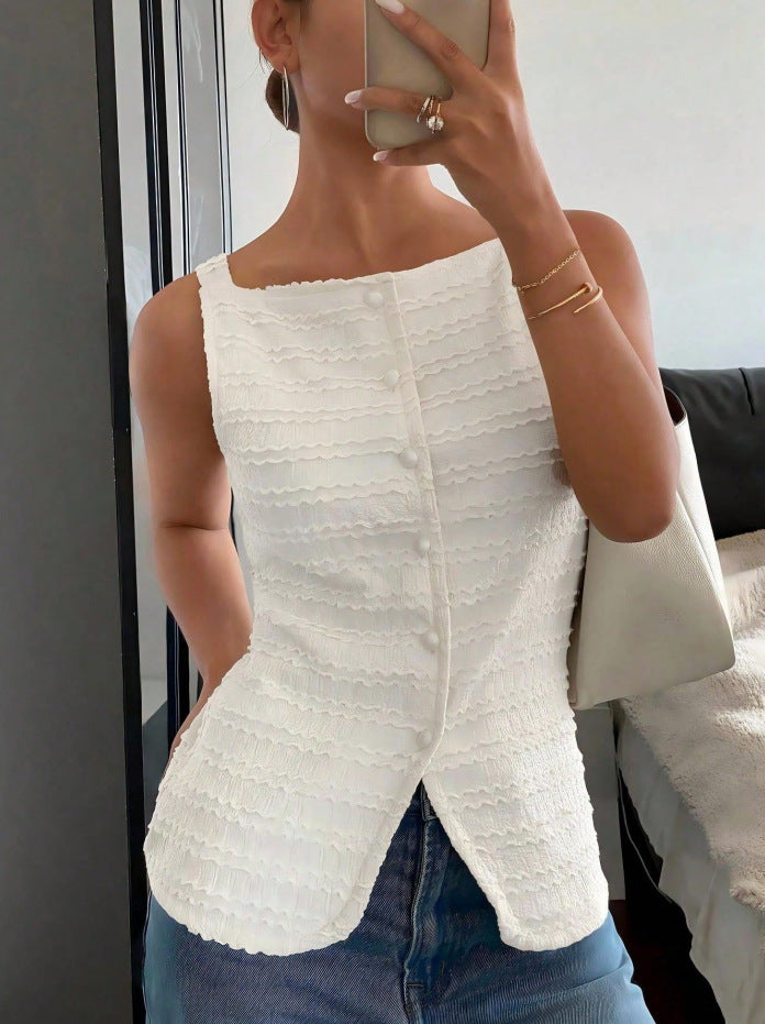Women's sleeveless structured top with decorative button placket and front slit Mune Fashion
