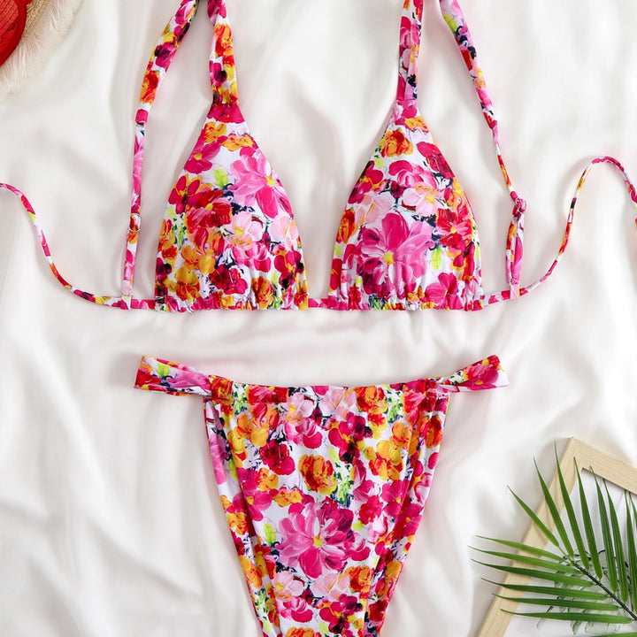 Women's Triangle Bikini Set with Fashionable Animal Print Mune Fashion