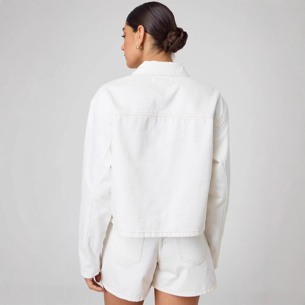 Women's short denim jacket with decorative knot closures, boxy silhouette and shirt collar Mune Fashion