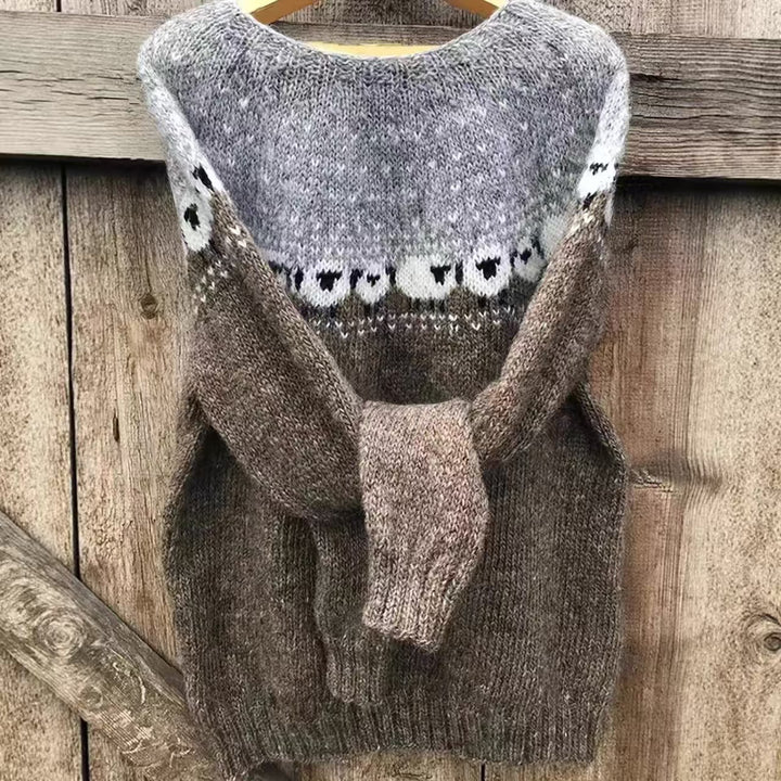 Women's Norwegian sweater made of wool blend with round neck and traditional Fair Isle yoke Mune Fashion