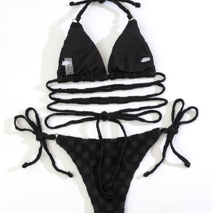 Ladies triangle bikini with refined binding elements Mune Fashion