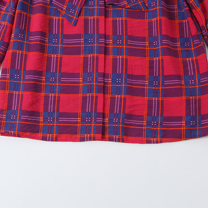 Ladies bow blouse with check pattern, voluminous sleeves and wide cuffs
