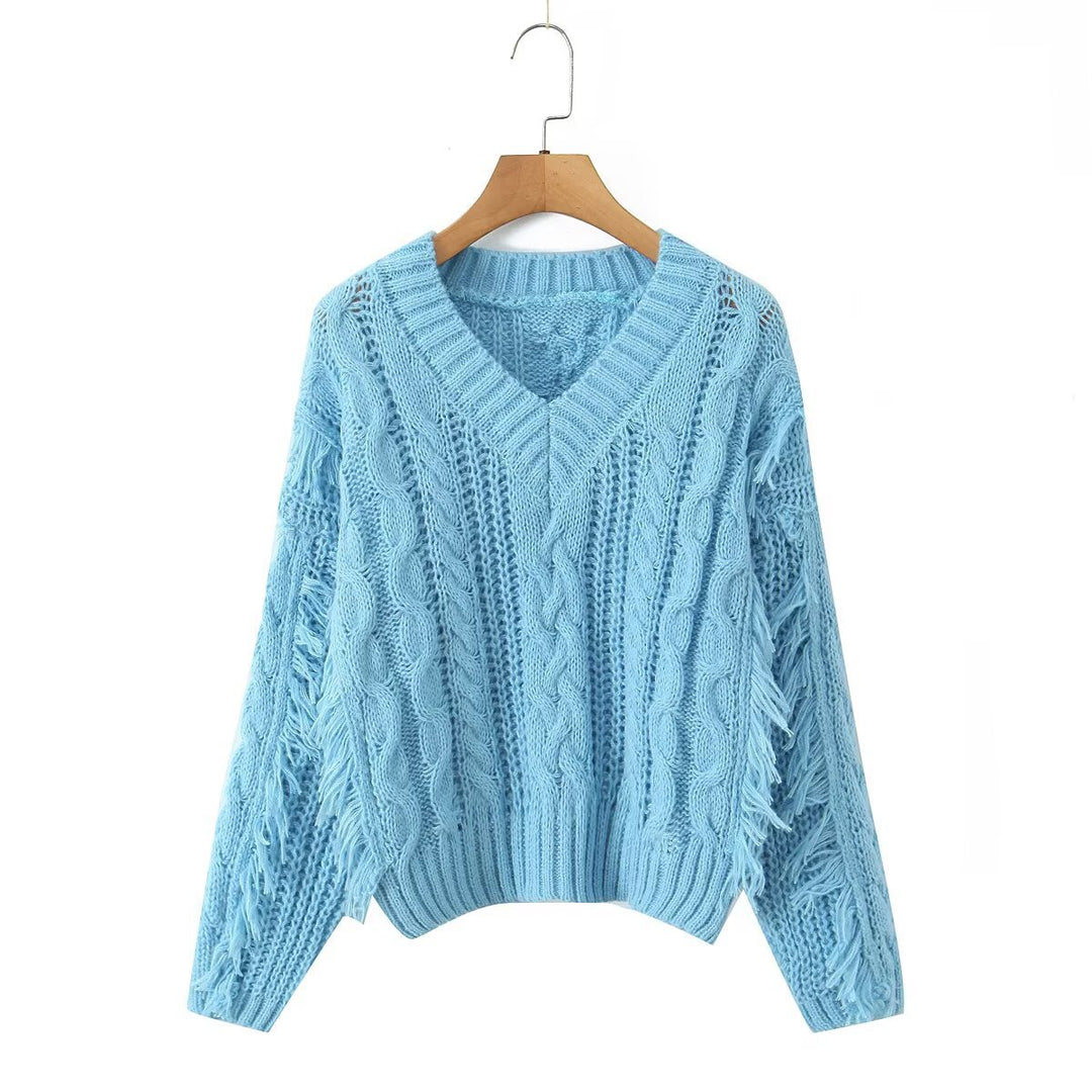 Women's Chunky Knit V-Neck Sweater with Cable Pattern and Fringes Mune Fashion