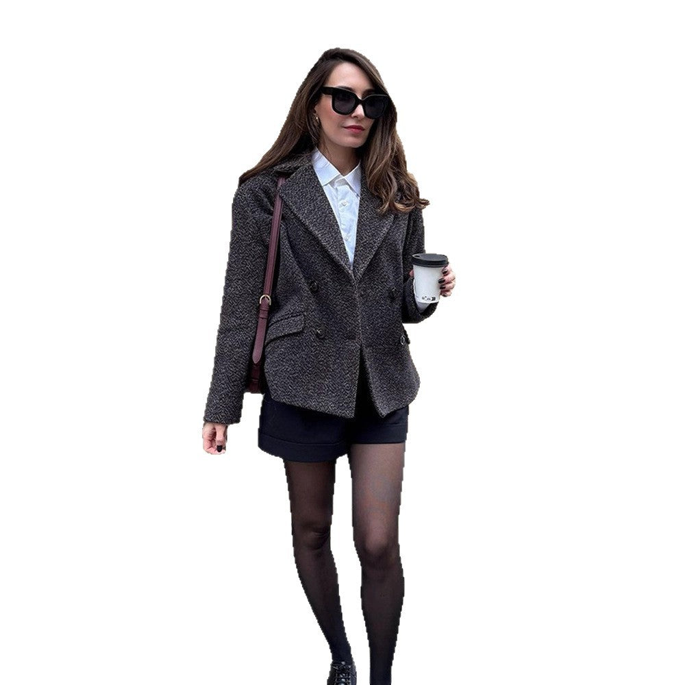 Women's Short Tailored Double-Breasted Blazer made of Boucle Tweed Mune Fashion