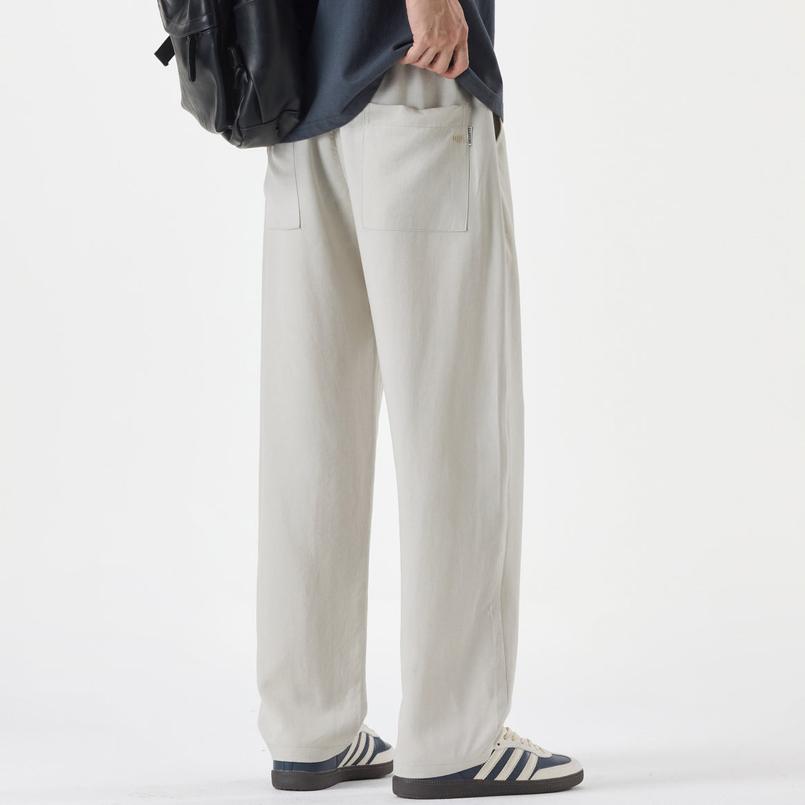 Men's wide pleated trousers in relaxed fit made of cotton twill Mune Fashion