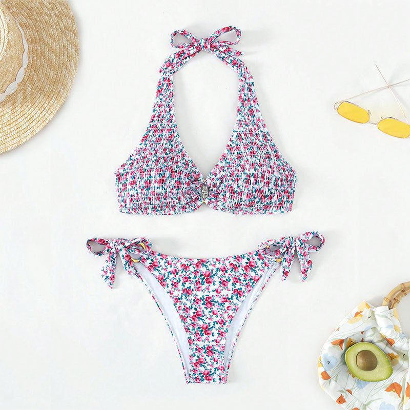 Ladies Bikini Set with adjustable straps and floral pattern Mune Fashion