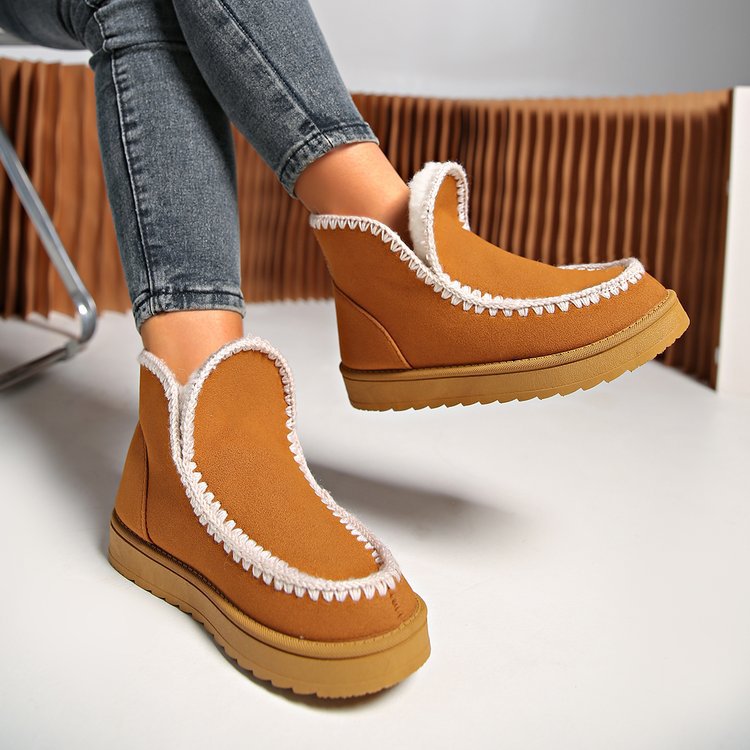Women Insulated Moccasin Ankle Boots with Teddy Lining and Non-Slip Rubber Sole Mune Fashion