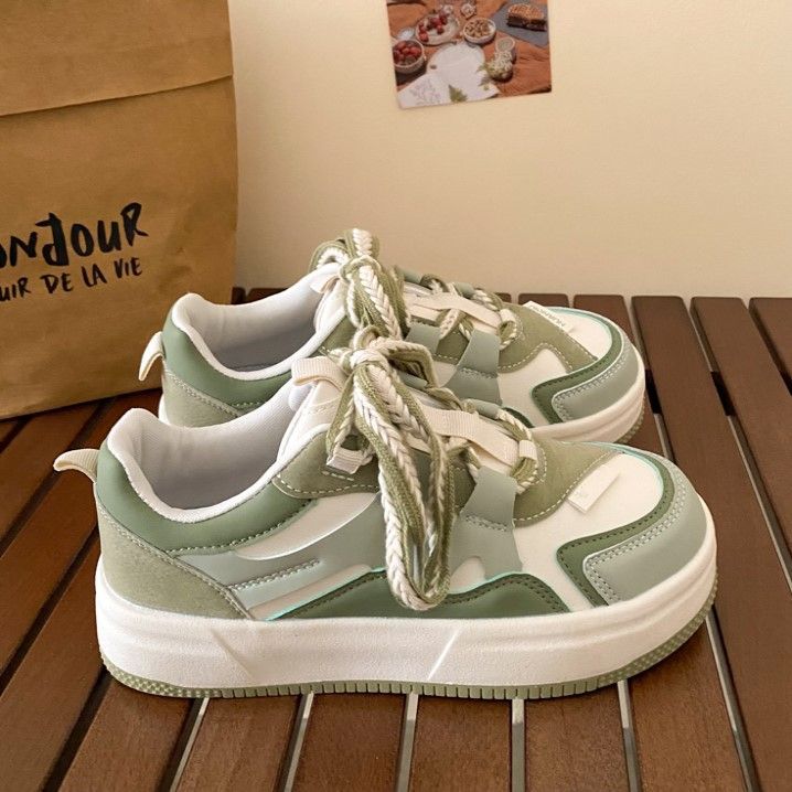Women's Sporty Platform Sneakers with Unique Design and Breathable Surface Structure Mune Fashion