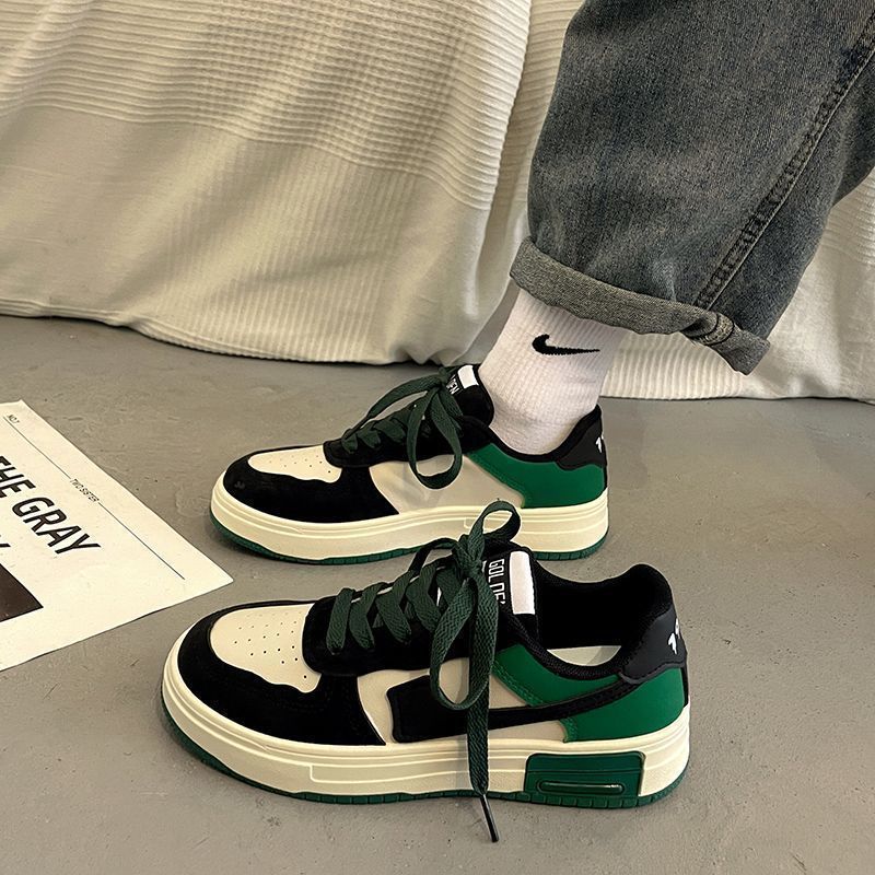 Women sneakers in urban retro style with thick sole Mune Fashion