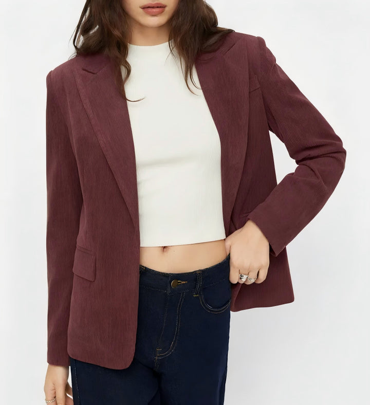 Women's cord blazer with a slim silhouette, narrow lapels, and patch pockets Drune