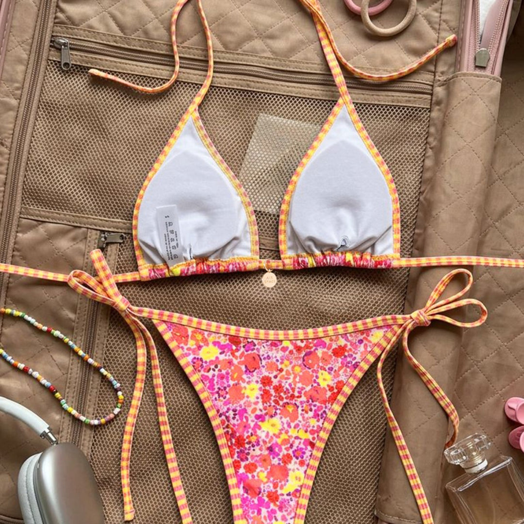 Women's triangle bikini with floral design and adjustable straps Mune Fashion