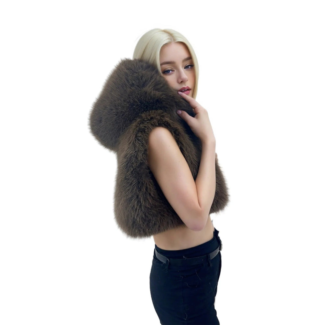 Women's Short Hooded Vest made of High-Pile Faux Fur with Voluminous Long Hair Collar Mune Fashion