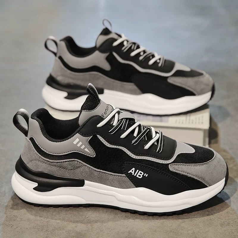 Women's Sports Sneakers with Breathable Mesh Upper and Cushioned Sole Mune Fashion