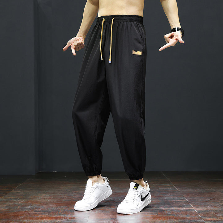 Men's sporty casual pants with adjustable waistband and side pockets