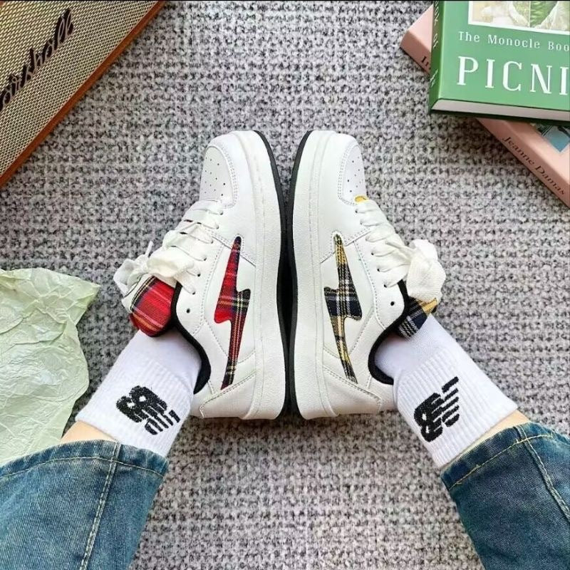 Women's Fashion Sneakers with Checked Design and Comfortable Cushioning Mune Fashion