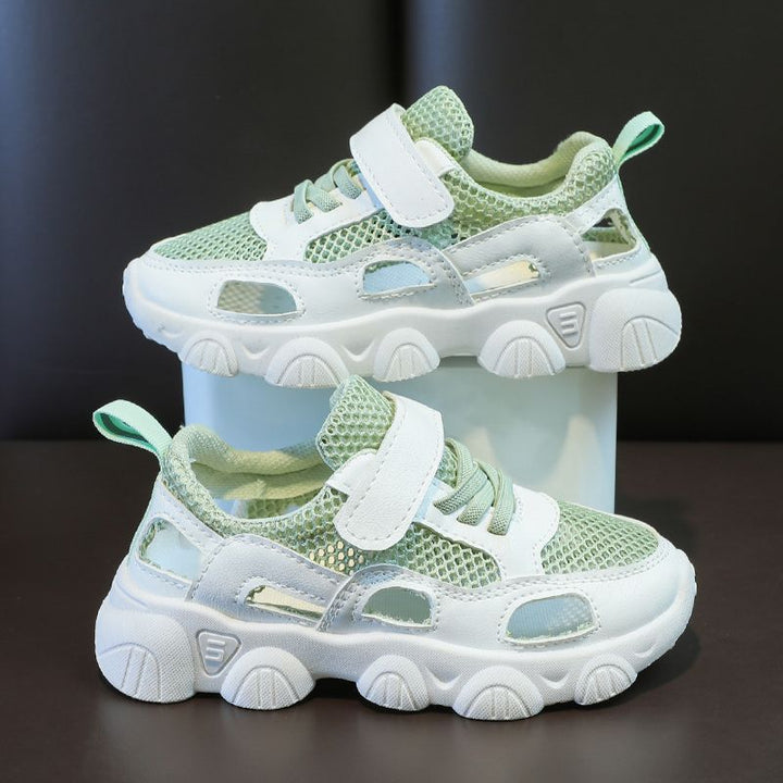Women's sporty sneakers with breathable mesh material from Mune Fashion