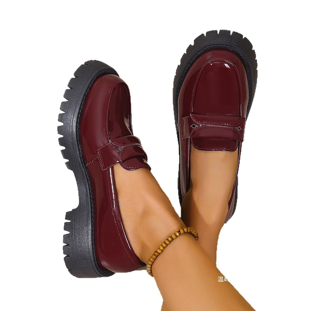 Women's Non-Platform Loafer with Thick Profile Sole and Padded Comfort Footbed Mune Fashion