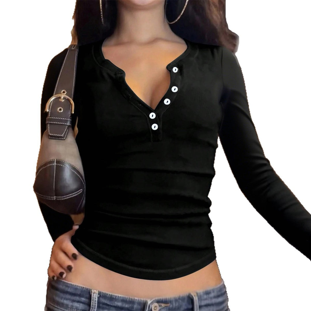 Ladies tailored Henley long sleeve with V-button placket, body-shaping stretch jersey, and slim silhouette Mune Fashion