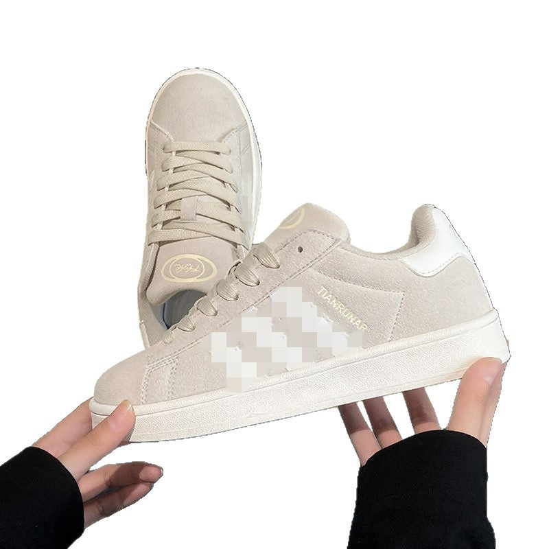 Women low sneaker with rubber sole and suede look Mune Fashion