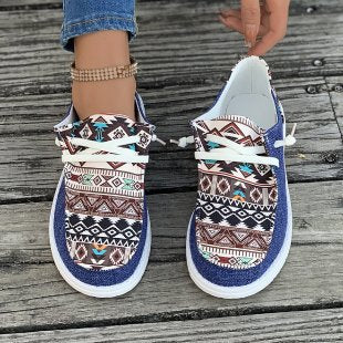 Women's lightweight espadrille sneakers with ethnic print, jute trim, and non-slip rubber sole Mune Fashion
