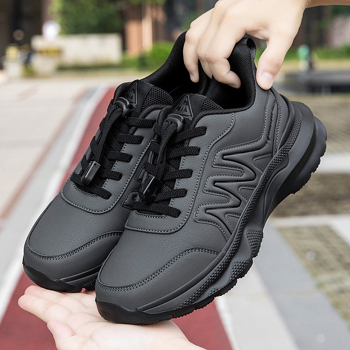 Men's urban comfort sneakers with cord lock, padded heel and shock-absorbing lightweight foam sole Mune Fashion