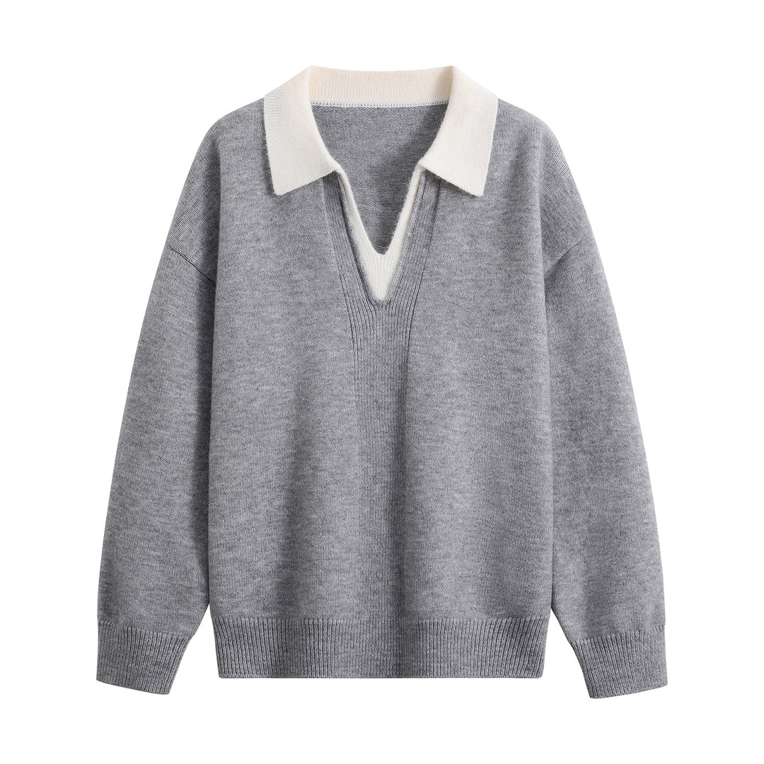 Women's Oversize Polo Knit Sweater made of soft wool blend with contrast collar and deep V-neck Mune Fashion