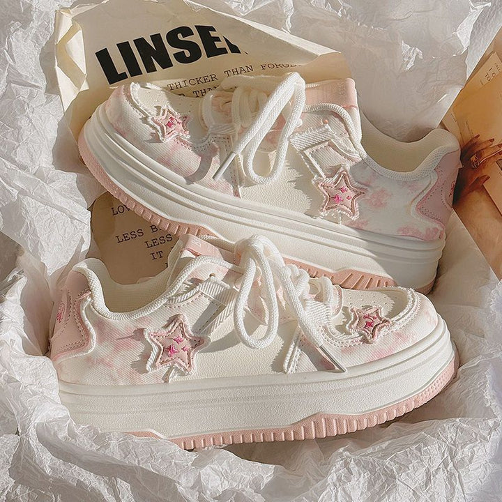Women's Fashion Sneakers with Star Applications Mune Fashion