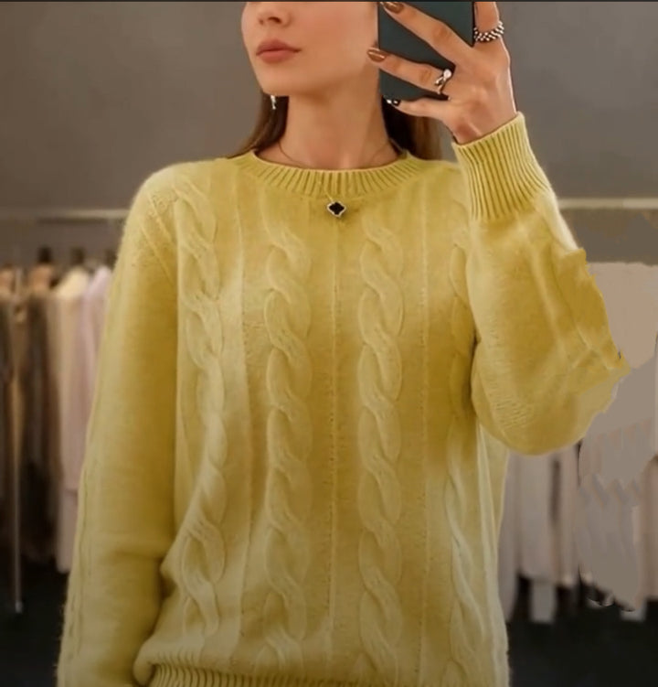 Women's Cozy Cable Knit Fine Sweater with Casual Fit Mune Fashion