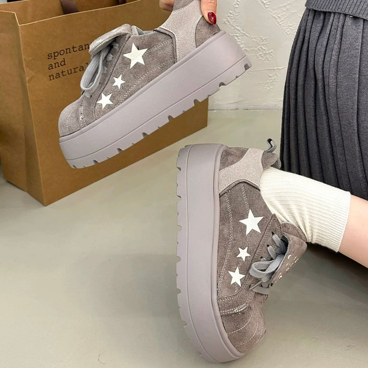 Women's Platform Sneaker with Stylish Star Details and Comfortable Velcro Closure Mune Fashion