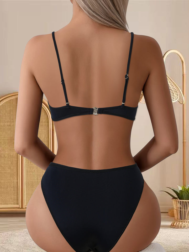 Women High-Quality Cut-Out Swimsuit with Push-Up Bra Mune Fashion